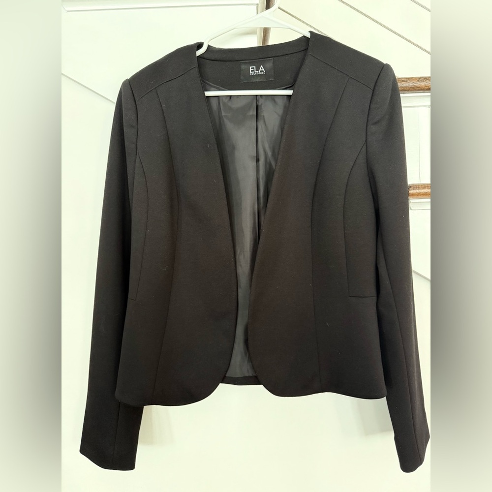 Women's Elegant Black Short Blazer